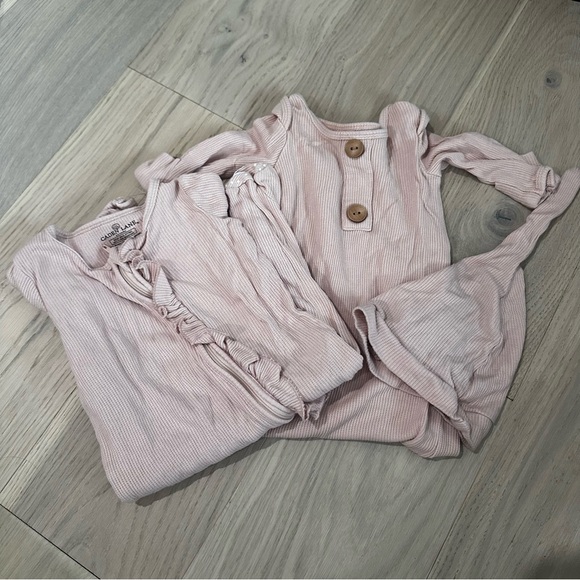 Caden Lane Other - Caden Lane Blush Baby 2 Outfit Set with Hat